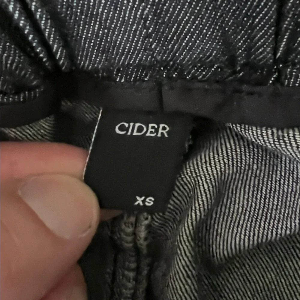 Cider Wide-Leg Black Denim Pants - Picture 4 of 8